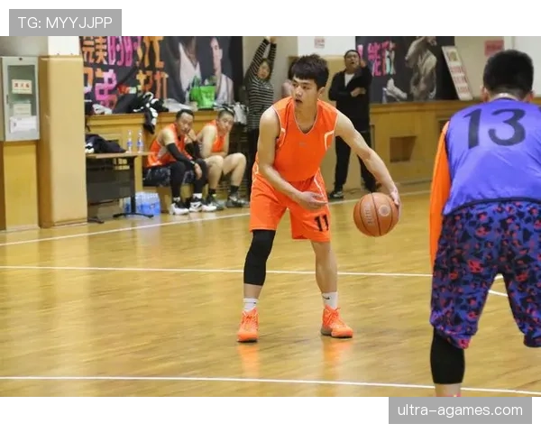 裁判鸣哨时机规则拆解：哪些瞬间必须立即终止比赛？