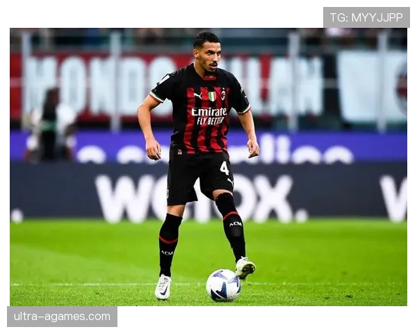 AC米兰中场看似运转正常，其实一到关键连接就断链