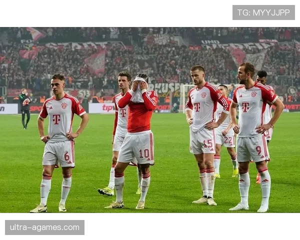 拜仁更衣室矛盾传闻加剧，球队状态稳定性面临考验